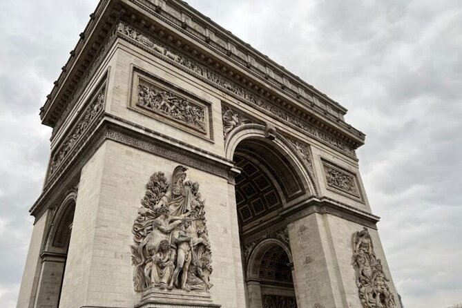 Private Highlights of Paris Tuk-Tuk Experience - Les Invalides and the golden dome viewpoint