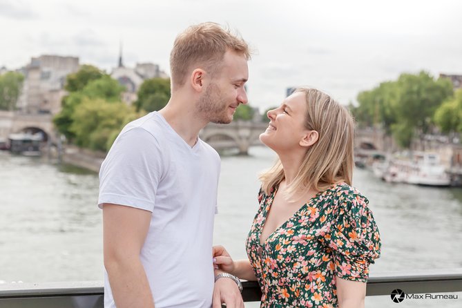 Private Historical Photo Tour in Paris - Pont des Arts and the Quais de la Seine, the river section that makes photos feel like Paris