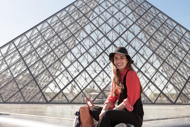 Private Historical Photo Tour in Paris - Price, time, and value for families, couples, and groups