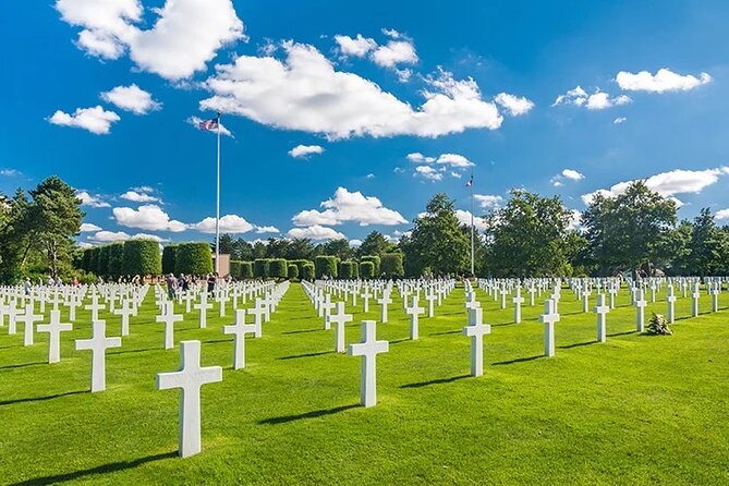 Private I Paris to Normandy D-Day Tour: Utah, Omaha & Cemetery. - Saint-Laurent-sur-Mer lunch break: a reset in the middle of a heavy day