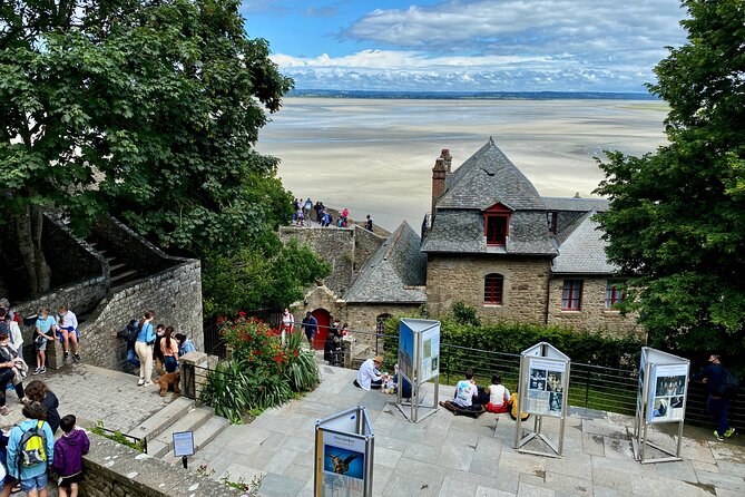 Private Mont Saint-Michel, Normandy D-Day Express trip from Paris - Normandy American Cemetery and Visitor Center Views