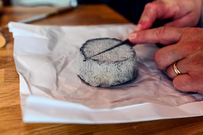 Private Montmartre Food Tour with Wine, Cheese & Pastries - Price and value: what $302.32 per person is really paying for
