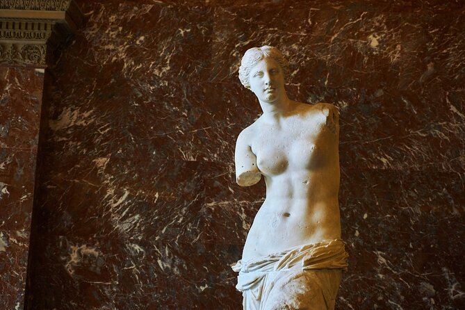 Private night tour at the Louvre - What makes a private Louvre night tour worth it