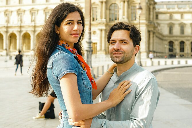 Private Photo Shoot at the Louvre - Seine River walk: when your portraits get a softer feel