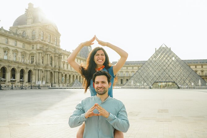 Private Photo Shoot at the Louvre - Les Colonnes de Buren: the quick, famous yard moment