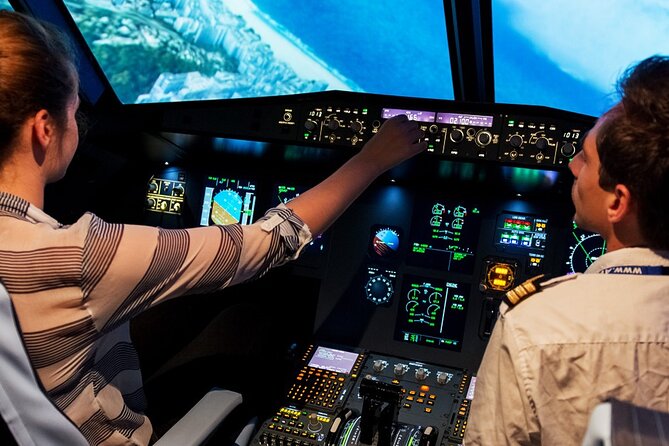 Private Pilotage of a Flight Simulator in Paris - Things to watch out for: tight scheduling and matching the address