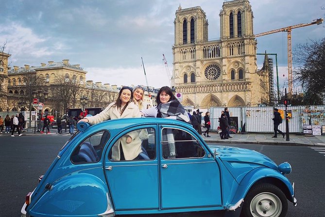 Private ride in a Citroën 2CV in Paris - 2h - Saint-Germain and the Left Bank mood: Hemingway to Simone de Beauvoir