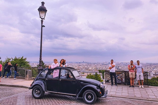 Private ride in a Citroën 2CV in Paris - 2h - Notre Dame facades, Place Dauphine, and the Seine quays