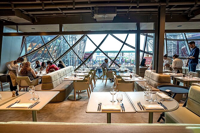 Private Tour, Luxury Eiffel Tower Lunch, Seine Cruise & Louvre - Why This Tour Works: A Guided Paris Outline in Half a Day