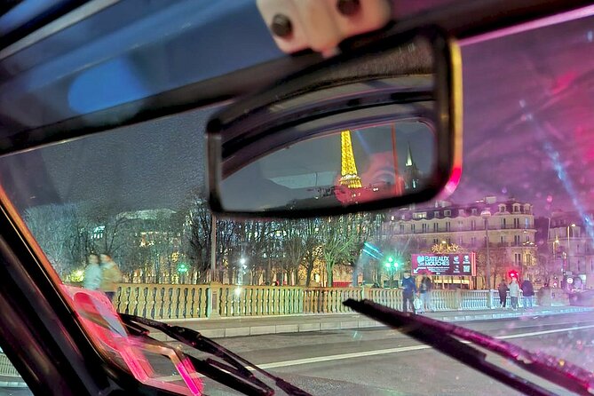 Private Tour of Paris in a convertible citroën 2CV - What Jean-Baptiste does well on this kind of tour