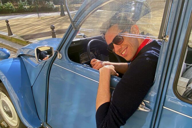 Private Tour of Paris in a convertible citroën 2CV - The trade-offs: what this tour does not do for you