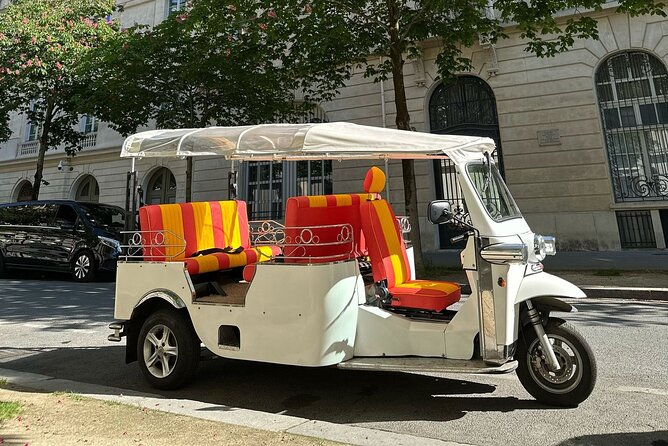 Private Tour of Paris in Tuktuk - Price and value for up to 6 people