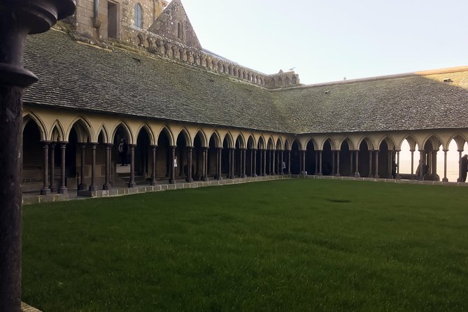 Private Tour to Mont-Saint-Michel From Paris - How the return ride turns into a slow, guided wrap-up