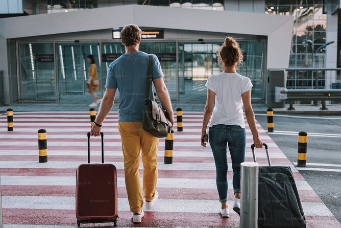 Private transfer from CDG or ORY airport to PARIS or DISNEYLAND - Private CDG or ORY to Paris or Disneyland, Without the Guesswork