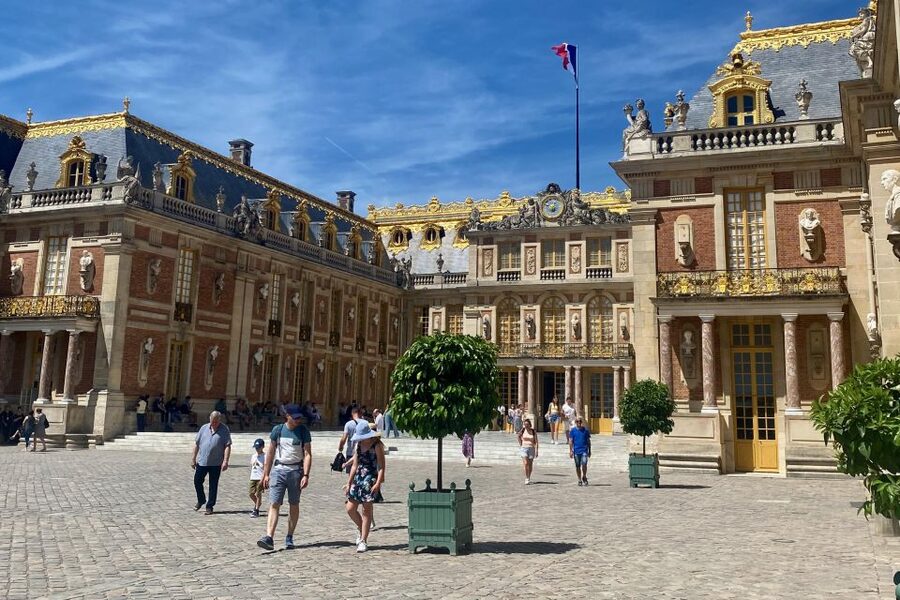 Private Versailles, Gardens, Trianon from Paris by Mercedes - Petit Trianon and Hamlet de la Reine: Marie Antoinette’s Escape