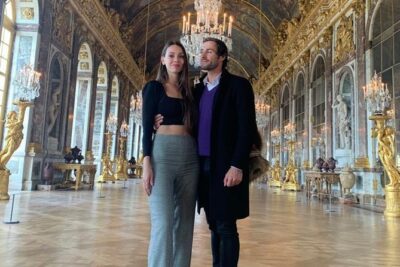 Private Versailles Tour with Guide + Round Trip Transport from Paris