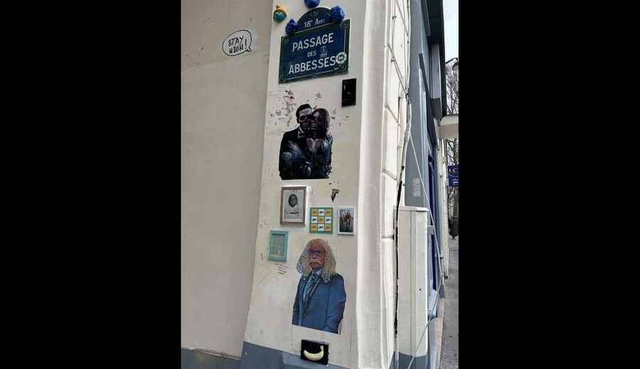 Private Walking Tour of Montmartre and Sacré-Cœur - La Maison Rose and Place du Tertre, still painting on the edges