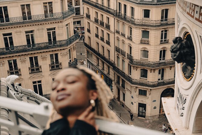 Professional Eiffel Tower Photo Tour with VOGUE Photographer - Rue Benjamin Franklin to Av. de Camoens: where the shoot goes local