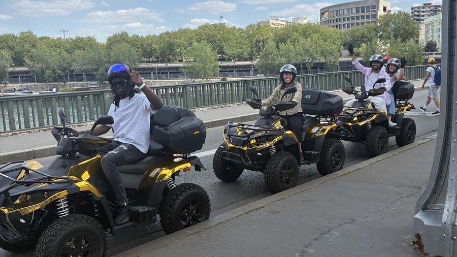 Quad bike ride to discover Parisian monuments - Meeting at Indigo Frémicourt and getting geared up