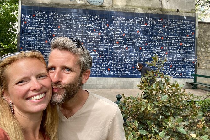 Romantic Montmartre: Paris Lost Lovers Exploration Game and Tour - Why the Q and M storyline works for couples and friends