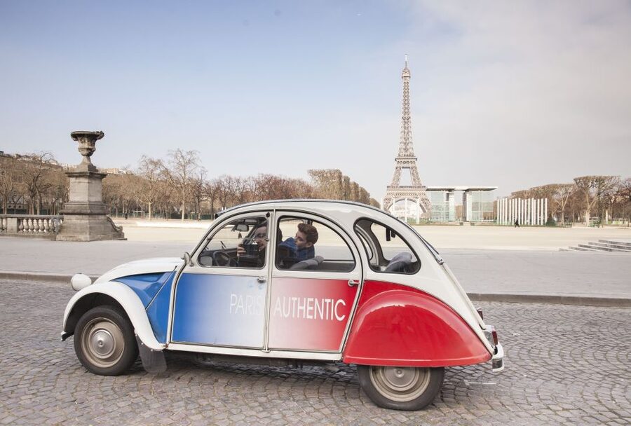 Romantic Paris Vintage Citroën 2CV Tour - Eiffel Tower, Trocadéro, and a First Big-View Moment