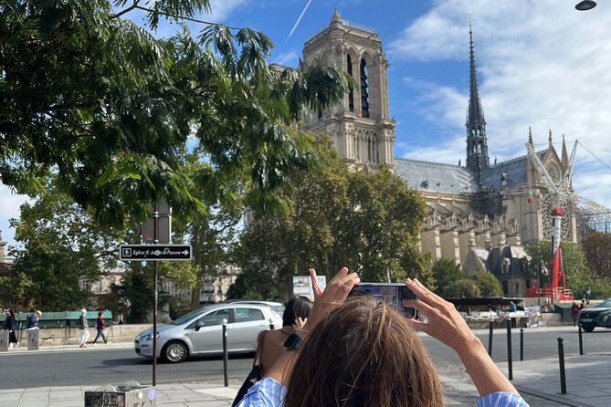 Rude Bastards Tour of Paris - The Conciergerie: A Neighborhood Walk With Guillotines at the Center