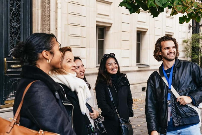 Saint-Germain: Gourmet Chocolate & Pastry Walking Food Tour - Pierre Hermé, Patrick Roger, and the pleasure of famous names