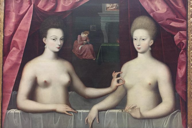 Secrets & Scandals of the Louvre - Limited to 6 Guests - Meeting at the Louis XIV statue near the Louvre pyramid