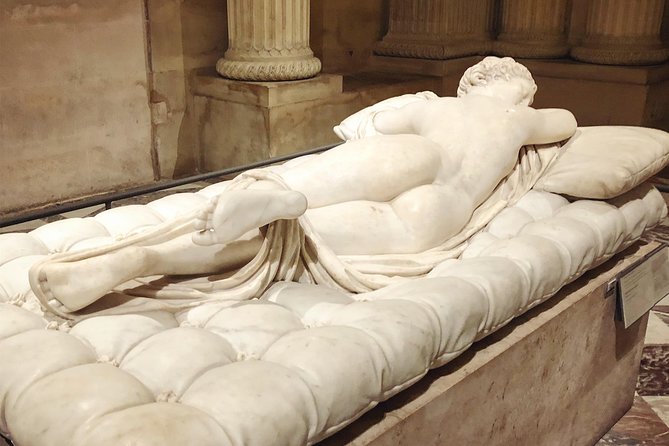 Secrets & Scandals of the Louvre - Limited to 6 Guests - Practical expectations: fitness, bags, and rules inside the museum