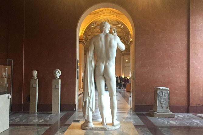 Secrets & Scandals of the Louvre - Limited to 6 Guests - Size matters: limited to 6, English guide, and mobile tickets