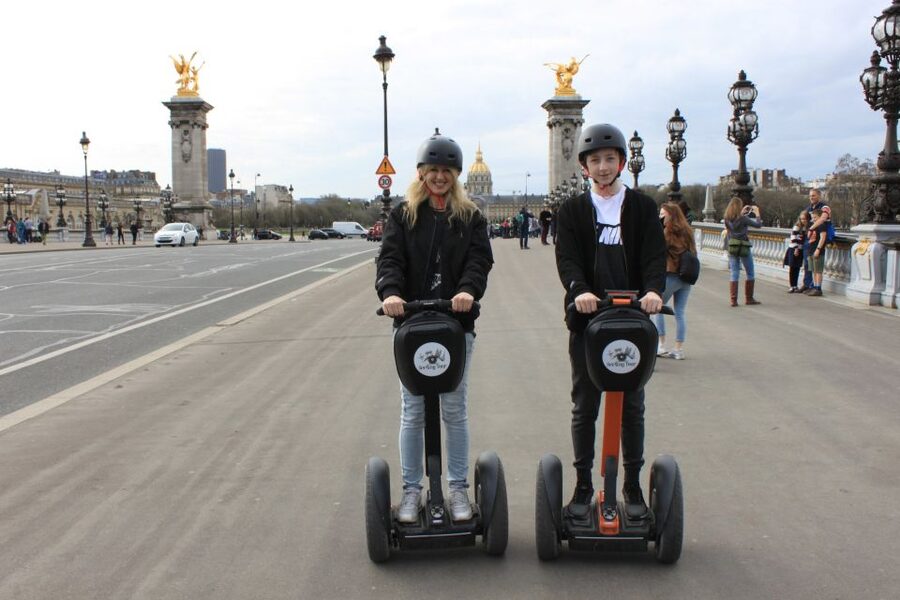 Segway private tour of 1.5 hour - Grand Palais and Petit Palais: classic architecture, museum energy