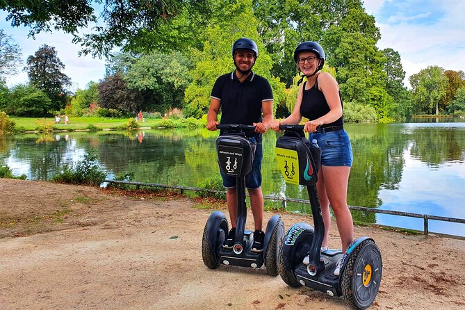 Segway tour of Paris - Bois de Vincennes by Segway - A Segway in Bois de Vincennes: calm, green, and surprisingly Paris