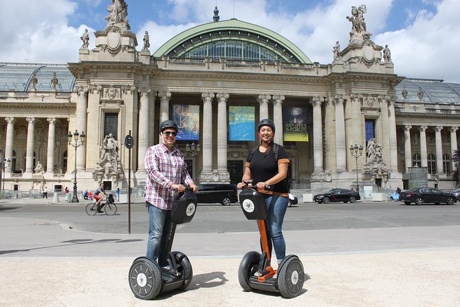 Segway tour Paris - Musée d’Orsay exterior views and the Ecole-Militaire closer to home base