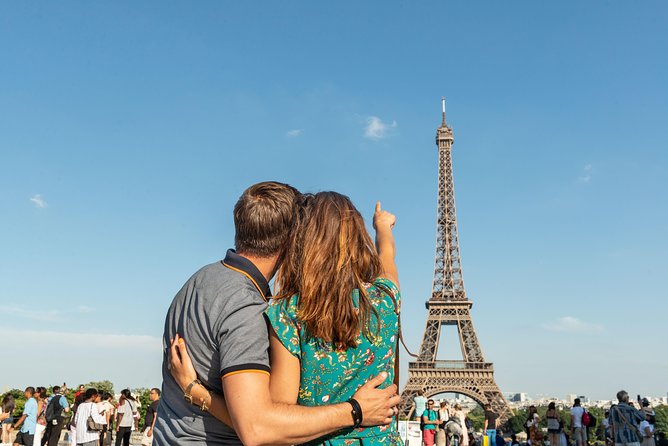 Seine Dinner Cruise, Eiffel Tower Access and Moulin Rouge Show - Getting There Without Losing the Night: Meeting Points and Tight Timelines