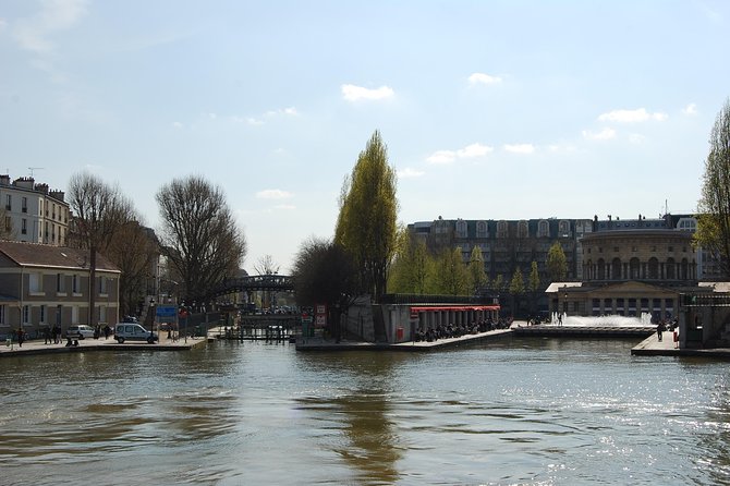 Seine River Cruise and Paris Canals Tour - Ile Saint-Louis and “Different Paris” Neighborhood Views