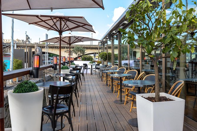 Seine River Sightseeing Cruise and Dinner at Le Bistro Parisien - Night views, crowded decks, and how to make the audio work