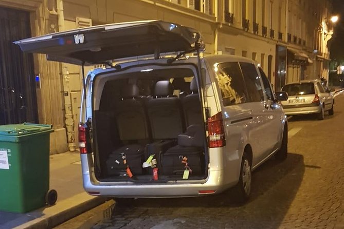 Shuttle Departure from Paris Hotel/Apartment to the Airport - Who this shuttle is ideal for