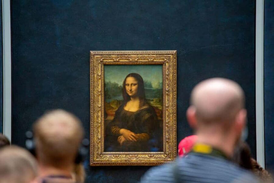 Skip the Line Guided Tour of Louvre Museum Highlights - Mona Lisa, Winged Victory, and Venus de Milo in One Guided Route