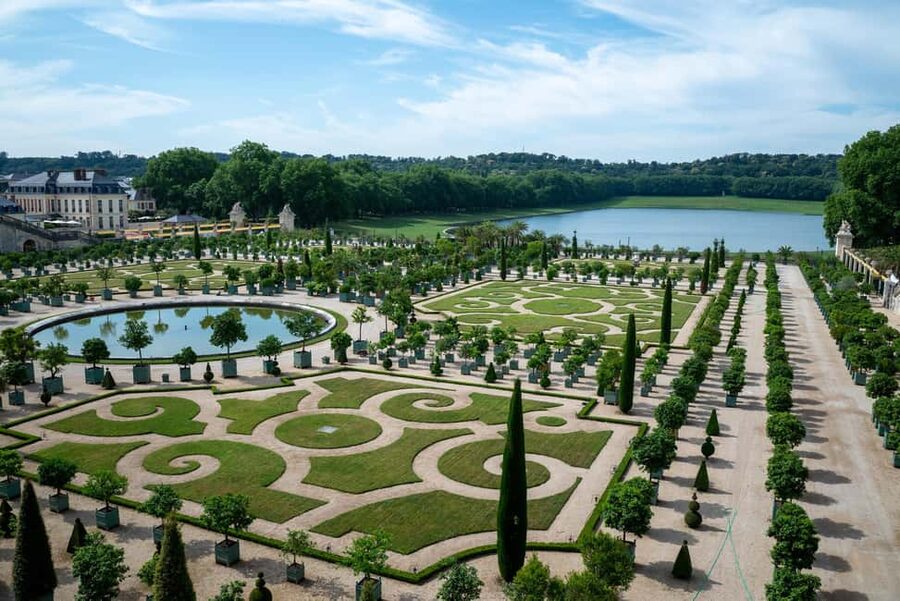 Skip-the-Line Versailles Palace & Garden Tour with Transport - Quick Highlights