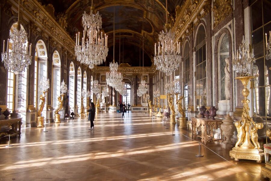 Skip-the-Line Versailles Palace Tour by Train from Paris - Walking Distance, Timing, and What to Pack for a 4.5-Hour Day