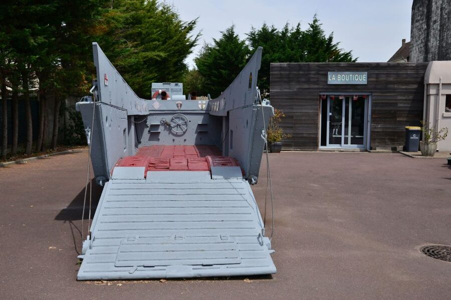 Small-Group Canadian Normandy D-Day Juno Beach from Paris - Paris to Normandy by minibus: the 13-hour reality check