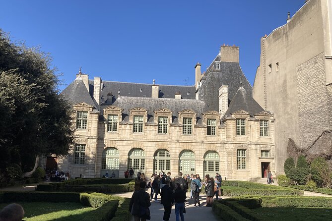 Small Group Marais/Place des Vosges Walking Tour -10 people max - Le Marais and Place des Vosges in 2 hours, the practical way