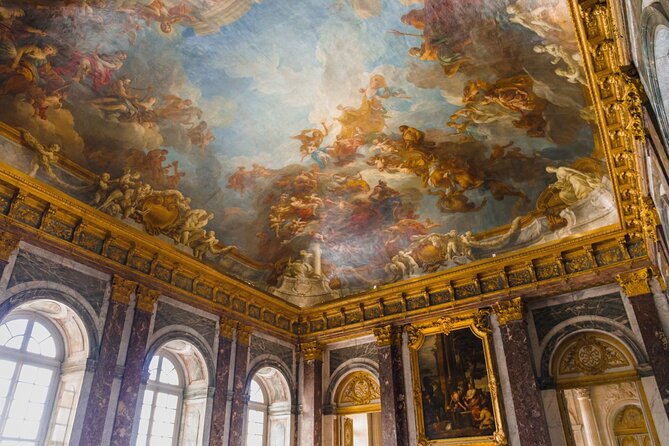 Small Group Paris to Versailles Day Trip with Garden Stroll - Timing and physical comfort for a 4-hour plan