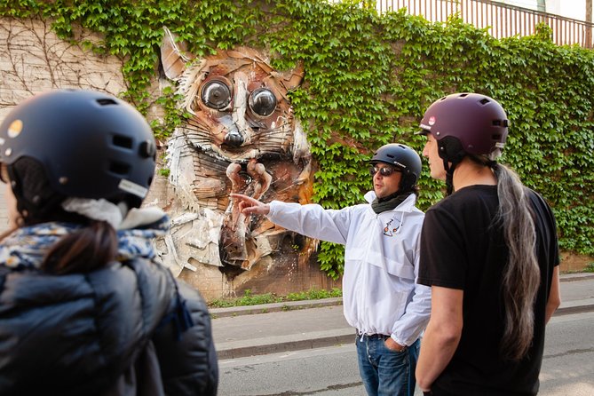 Street Art tour in Paris - Discover Paris murals ! - The additional mural photo stop that rounds out the route