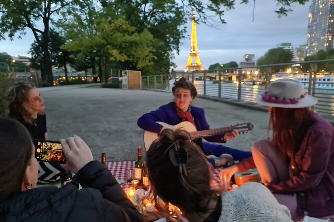 Sunset Picnic with View of Eiffel Tower and Live Music - Why a Seine-Side Picnic Beats a Standard Eiffel Tour