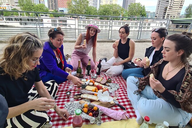 Sunset Picnic with View of Eiffel Tower and Live Music - Group Size and Group Energy: Small Enough to Feel Personal
