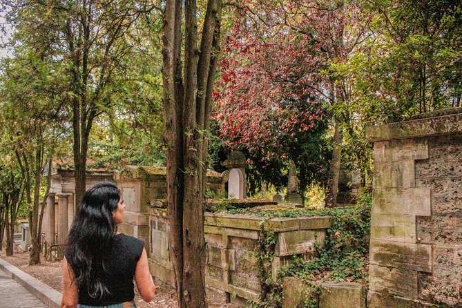 The Famous Graves of Père Lachaise - Self-Guided Audio Tour - Stop 4: a lesson in politics and secularity at Père-Lachaise