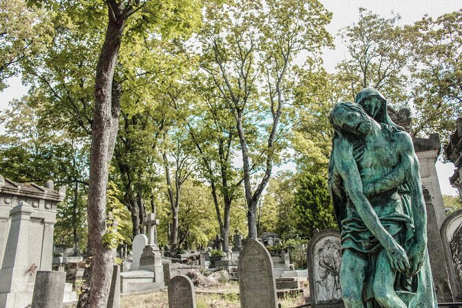 The Famous Graves of Père Lachaise - Self-Guided Audio Tour - Stop 5: Honoré de Balzac, and the writing myths people still repeat