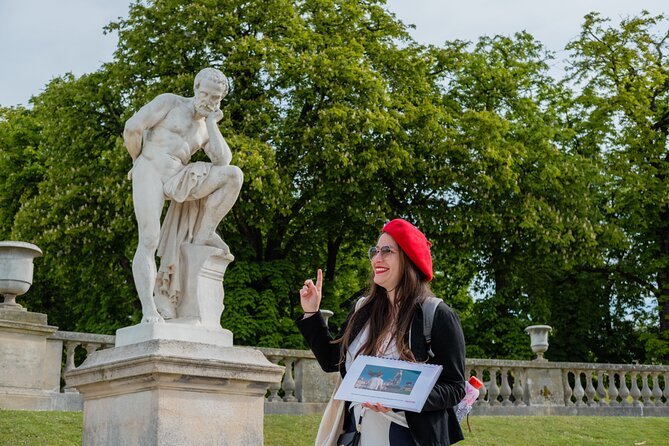The Official Emily in Paris Locations Walking Tour - Place de l’Estrapade: the first big scene, plus a pastry break that hits the spot