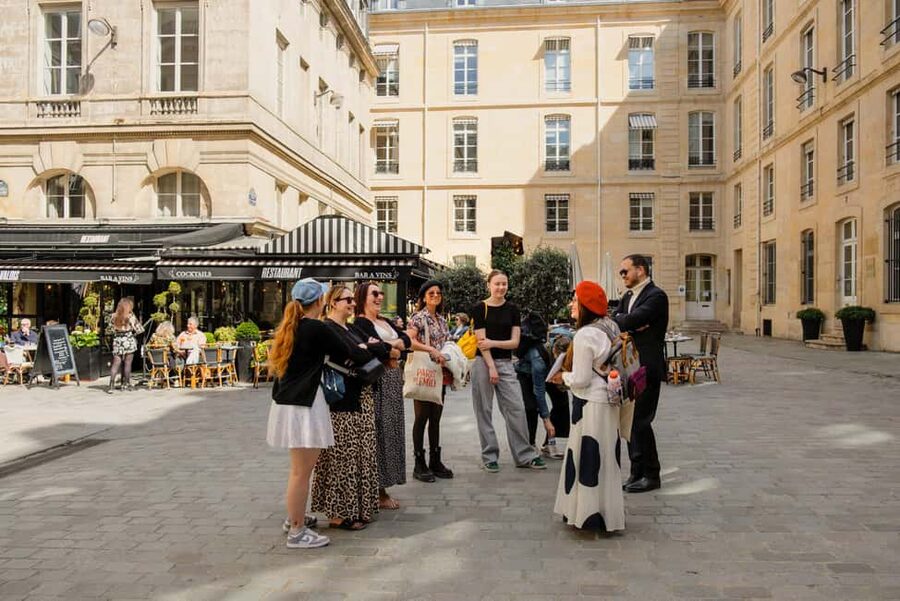 The Official Emily in Paris Locations Walking Tour - The souvenir set: Polaroid frame, tote bag, and a branded map that helps you replay the day
